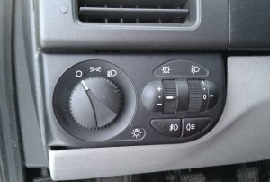 Блок управления освещением в авто